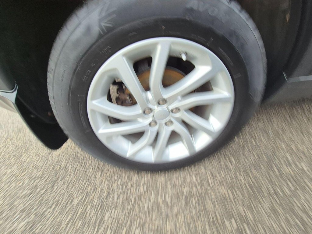 Used Land Rover Discovery Sport 2017 for sale - 76632196: Photo 26