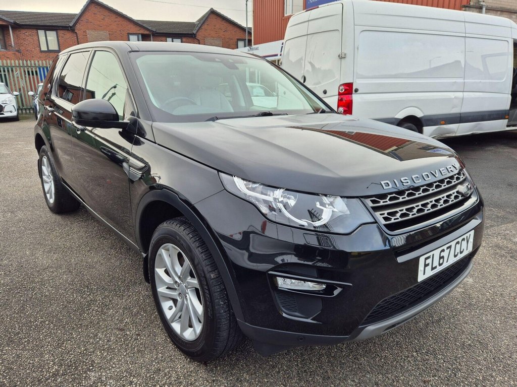 Used Land Rover Discovery Sport 2017 for sale - 76632196: Photo 4