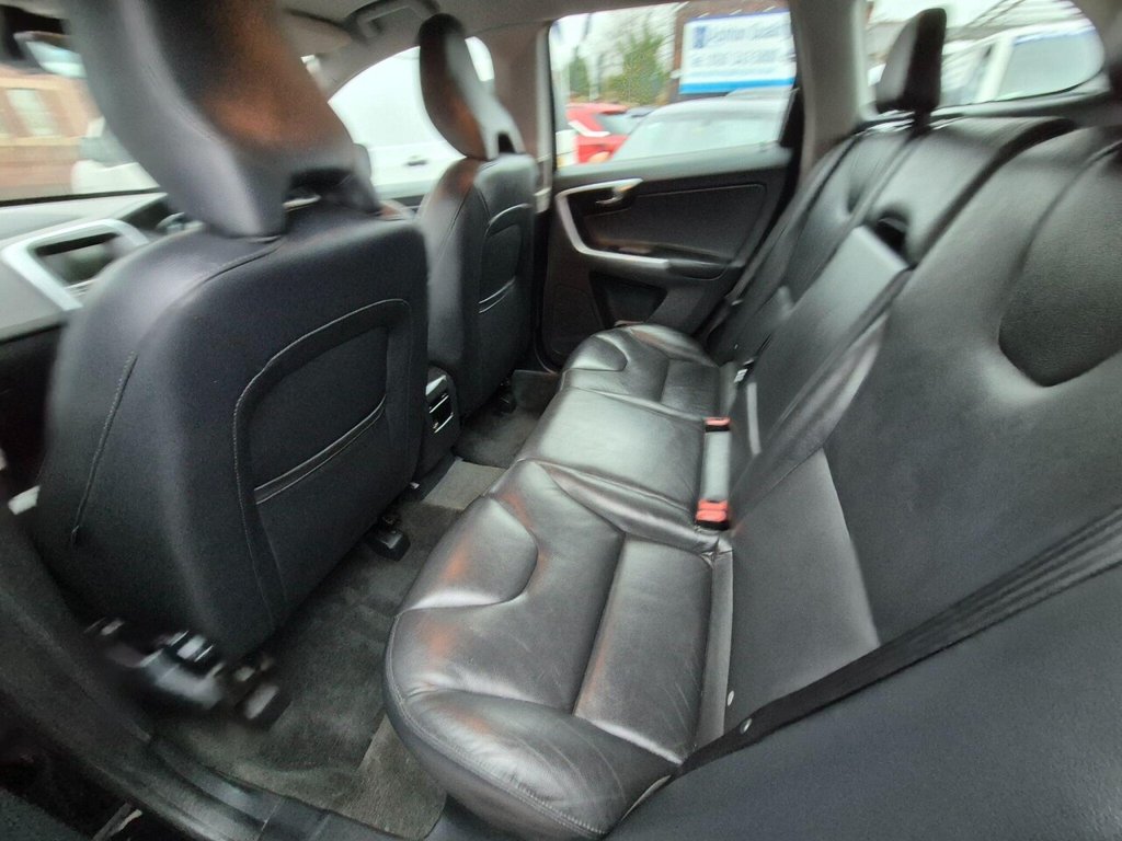 Used Volvo XC60 2014 for sale - 76559232: Photo 15