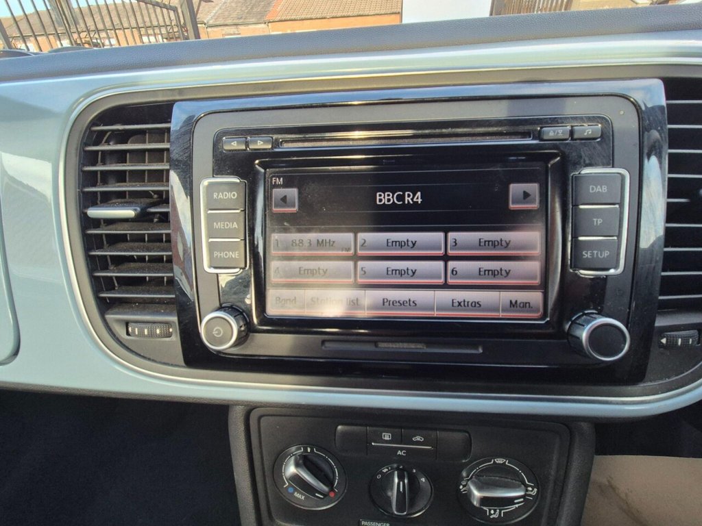 Used Volkswagen Beetle 2012 for sale - 77007487: Photo 29