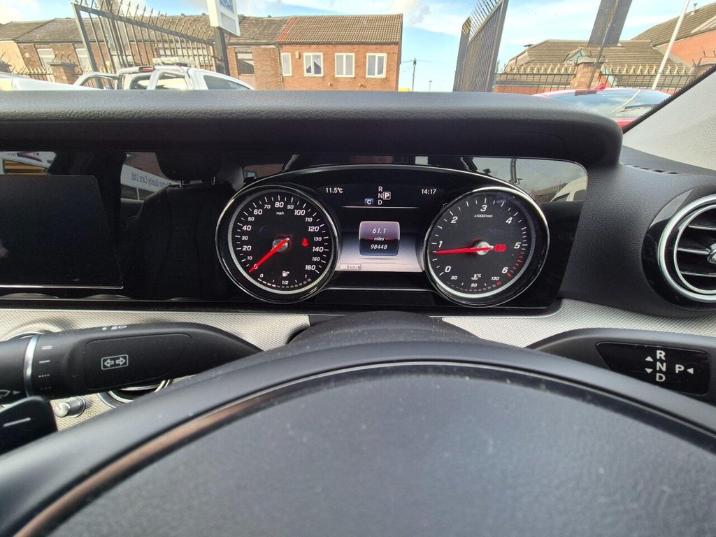 Used Mercedes-Benz E Class 2016 for sale - 76406546: Photo 16