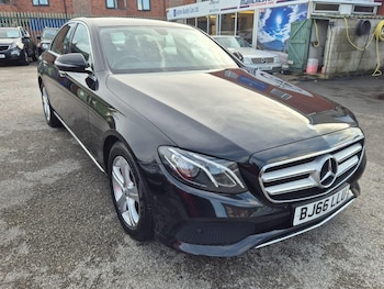 Used Mercedes-Benz E Class 2016 for sale - 76406546: Photo