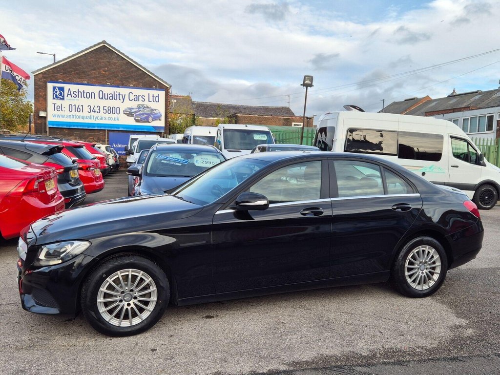 Used Mercedes-Benz C Class 2015 for sale - 76356786: Photo 1