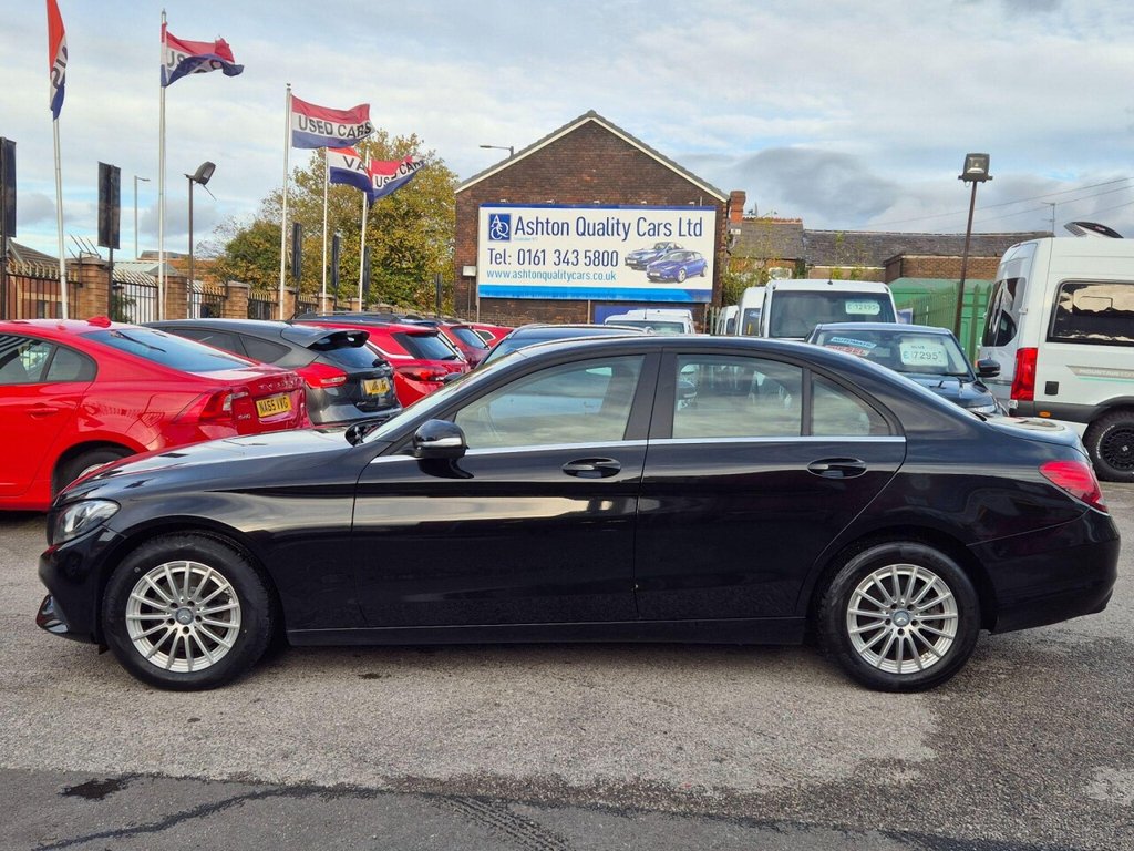Used Mercedes-Benz C Class 2015 for sale - 76356786: Photo 2