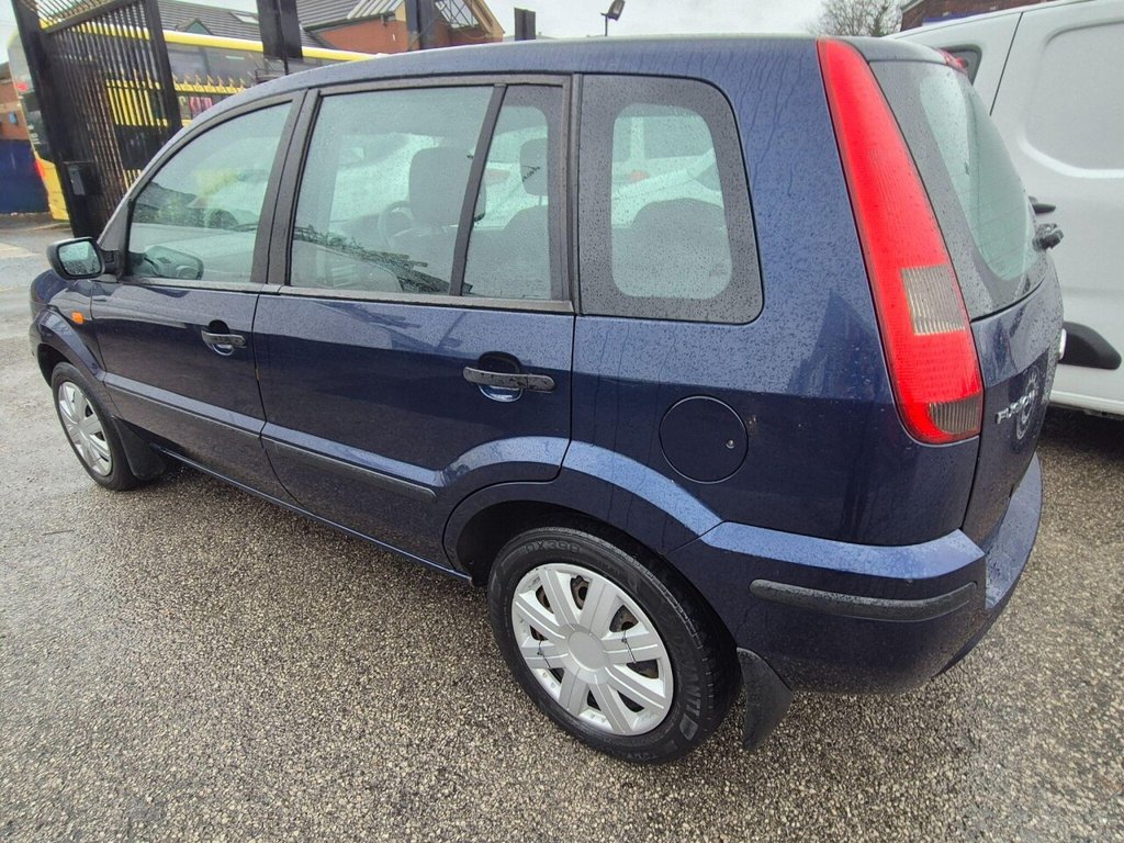 Used Ford Fusion 2004 for sale - 76582773: Photo 7