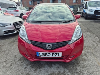 Used Honda Jazz 2013 for sale - 76510147: Photo