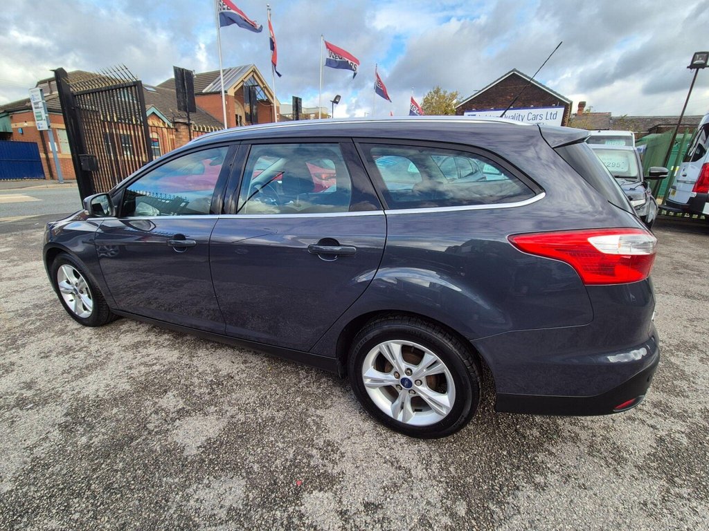 Used Ford Focus 2013 for sale - 76356966: Photo 3