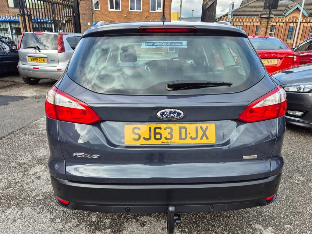 Used Ford Focus 2013 for sale - 76356966: Photo 9