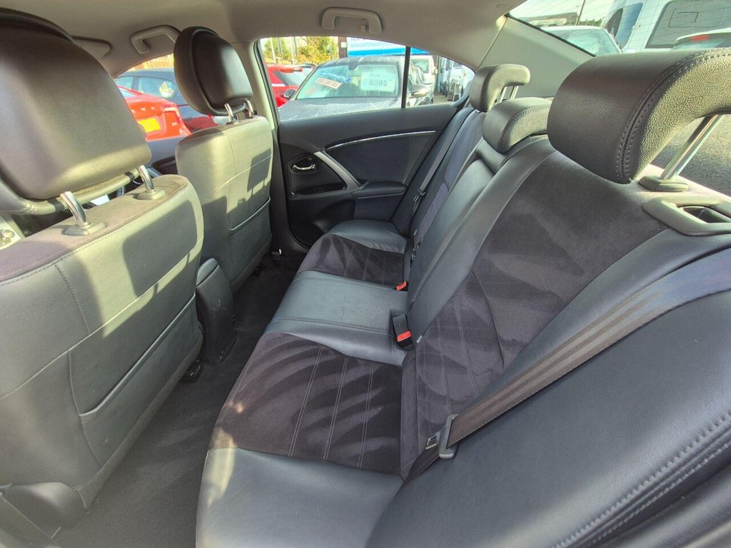 Used Toyota Avensis 2013 for sale - 76496753: Photo 16