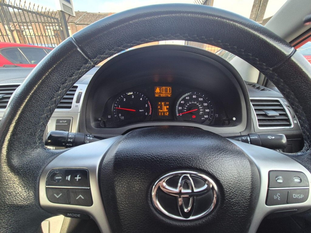 Used Toyota Avensis 2013 for sale - 76496753: Photo 17