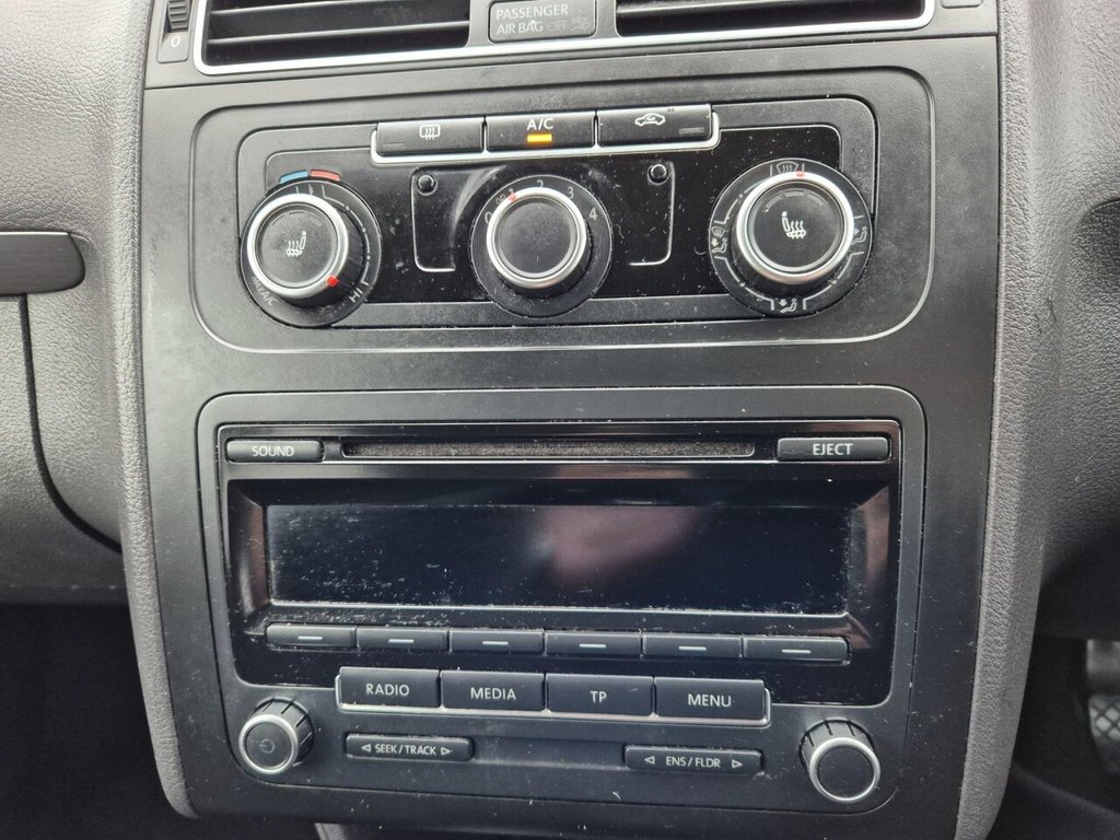 Used Volkswagen Touran 2013 for sale - 76883433: Photo 24