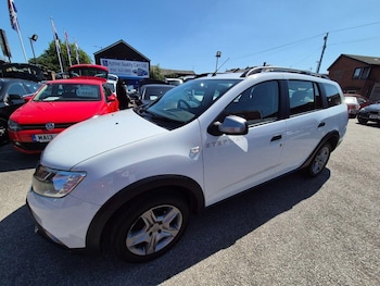 Used Dacia Logan MCV Stepway 2020 for sale - 75354334: Photo
