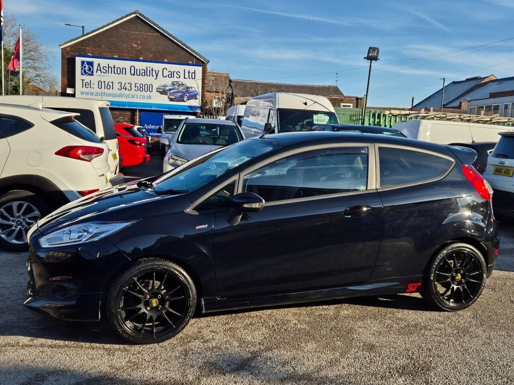 Used Ford Fiesta 2017 for sale - 76655097: Photo 2