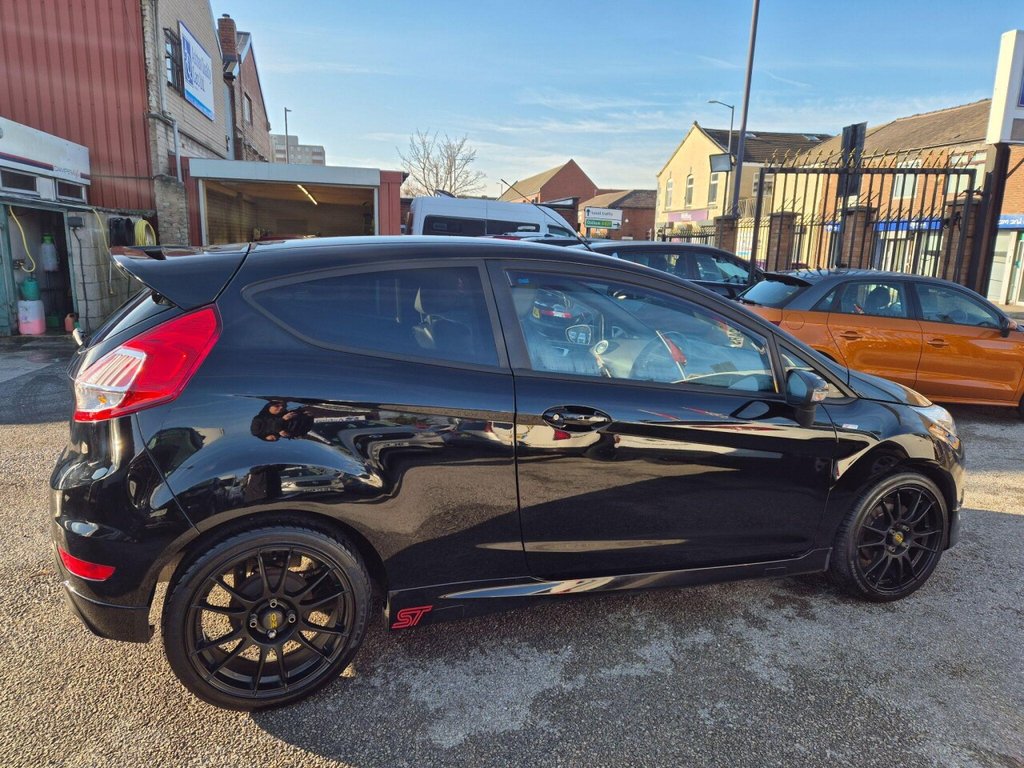 Used Ford Fiesta 2017 for sale - 76655097: Photo 6