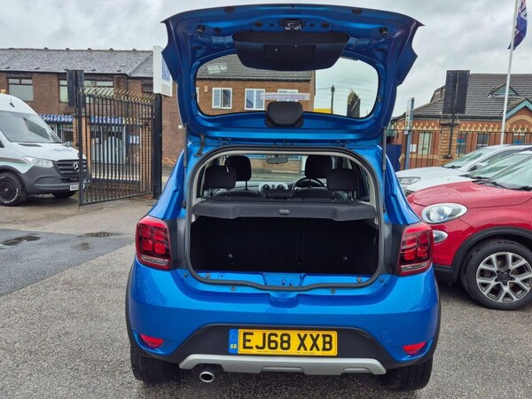 Used Dacia Sandero Stepway 2018 for sale - 75354364: Photo 11