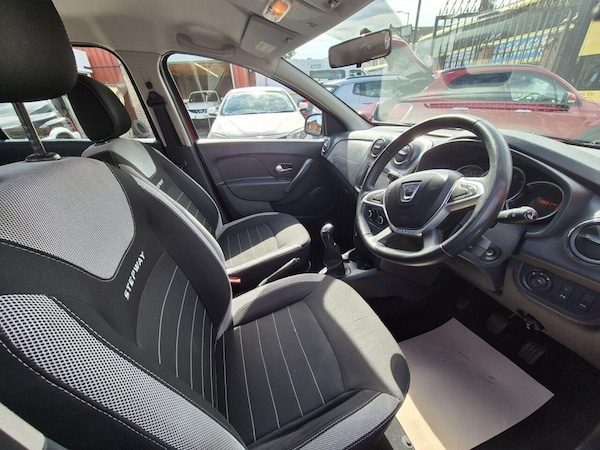 Used Dacia Sandero Stepway 2017 for sale - 75354312: Photo 14