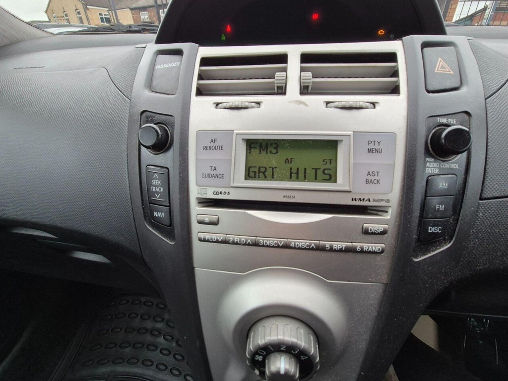 Used Toyota Yaris 2007 for sale - 76724536: Photo 14