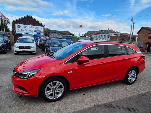 Used Vauxhall Astra 2018 for sale - 75654249: Photo 1