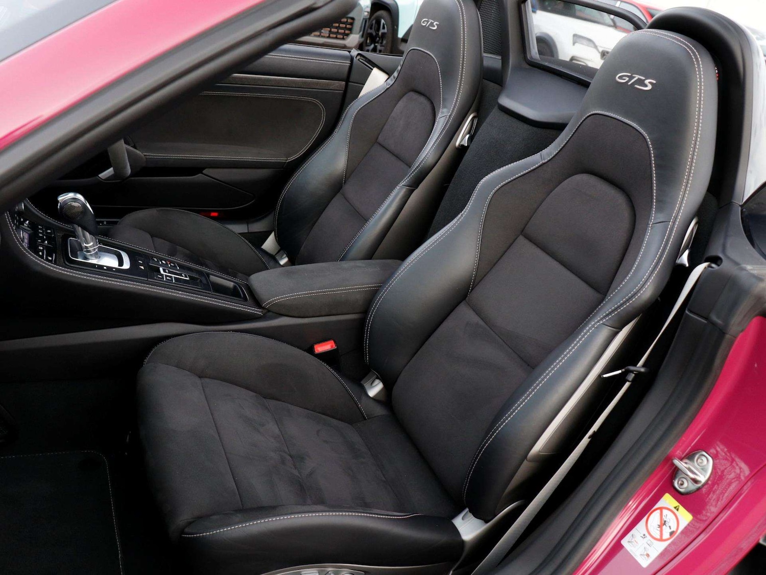 Used Porsche Boxster 2023 for sale - 77601143: Photo 25