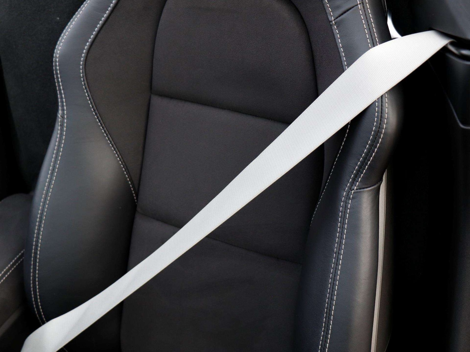 Used Porsche Boxster 2023 for sale - 77601143: Photo 26