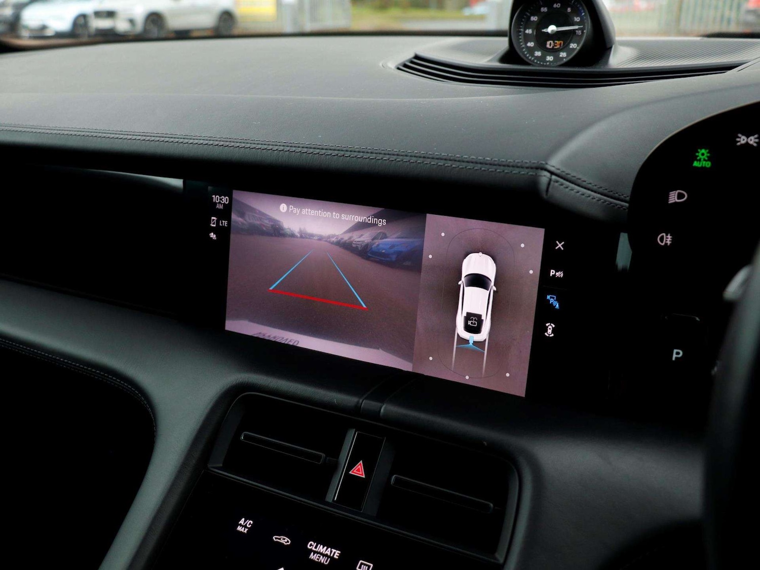 Used Porsche Taycan 2020 for sale - 77308449: Photo 16