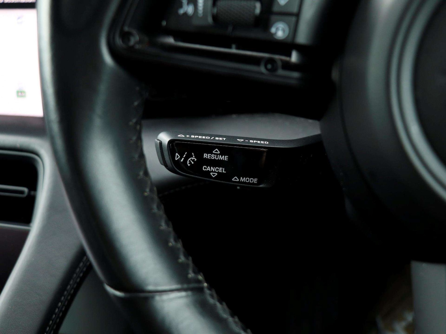 Used Porsche Taycan 2020 for sale - 77308449: Photo 19