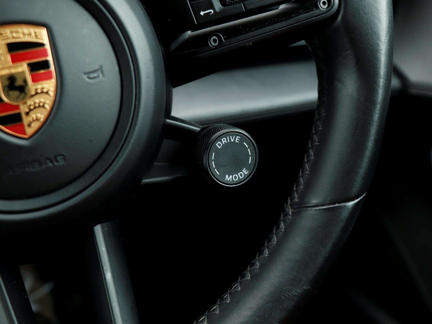 Used Porsche Taycan 2020 for sale - 77308449: Photo 20