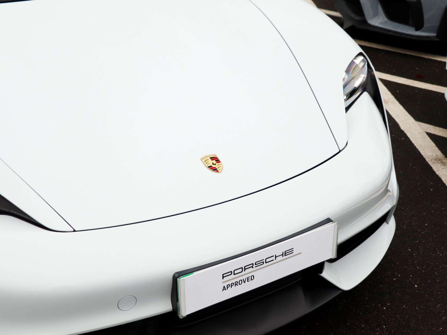 Used Porsche Taycan 2020 for sale - 77308449: Photo 31