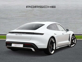 Used Porsche Taycan 2020 for sale - 77308449: Photo