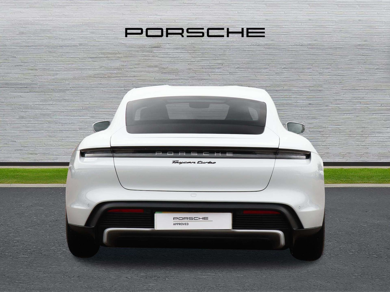 Used Porsche Taycan 2020 for sale - 77308449: Photo 4