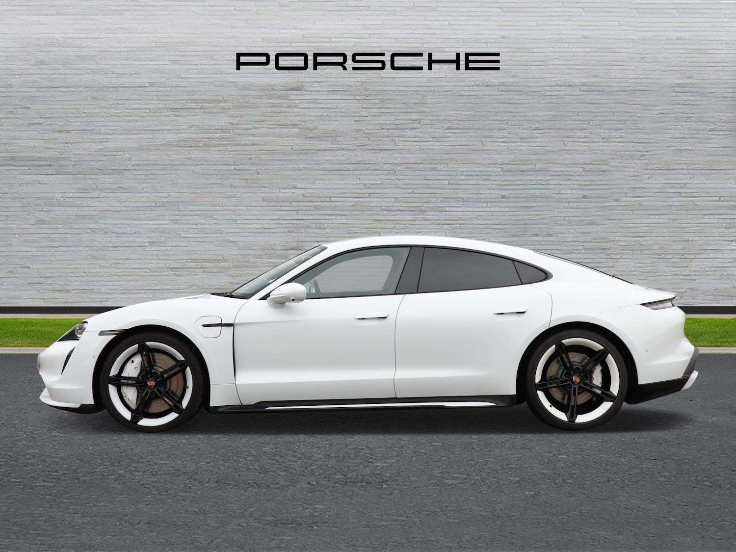 Used Porsche Taycan 2020 for sale - 77308449: Photo 6