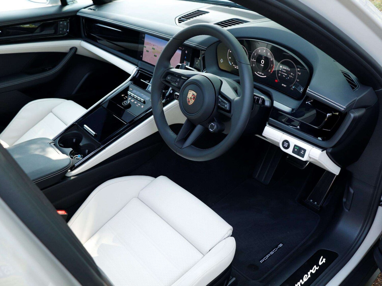 Used Porsche Panamera 2026 for sale - 77552995: Photo 10