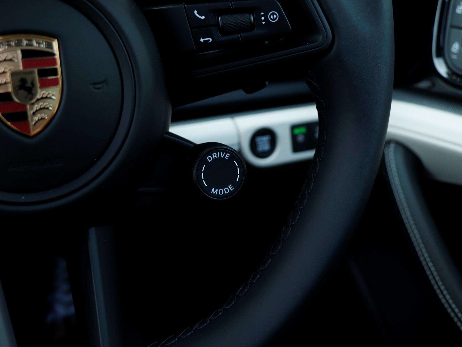 Used Porsche Panamera 2026 for sale - 77552995: Photo 19