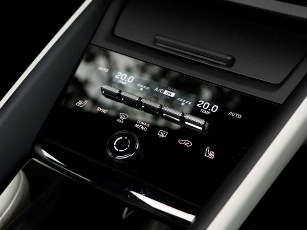 Used Porsche Macan 2025 for sale - 75535248: Photo 17