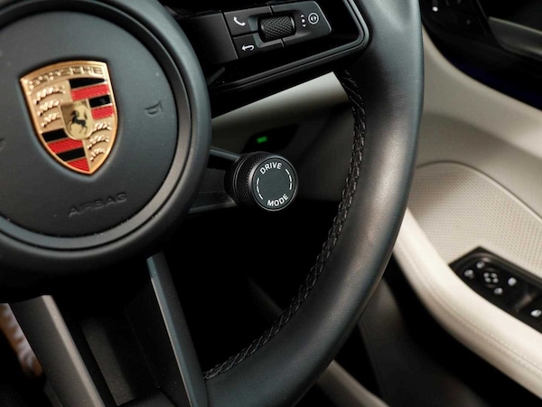 Used Porsche Macan 2025 for sale - 75535248: Photo 20
