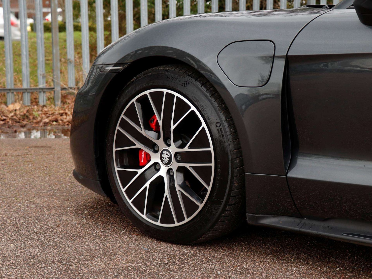 Used Porsche Taycan 2021 for sale - 77649092: Photo 28