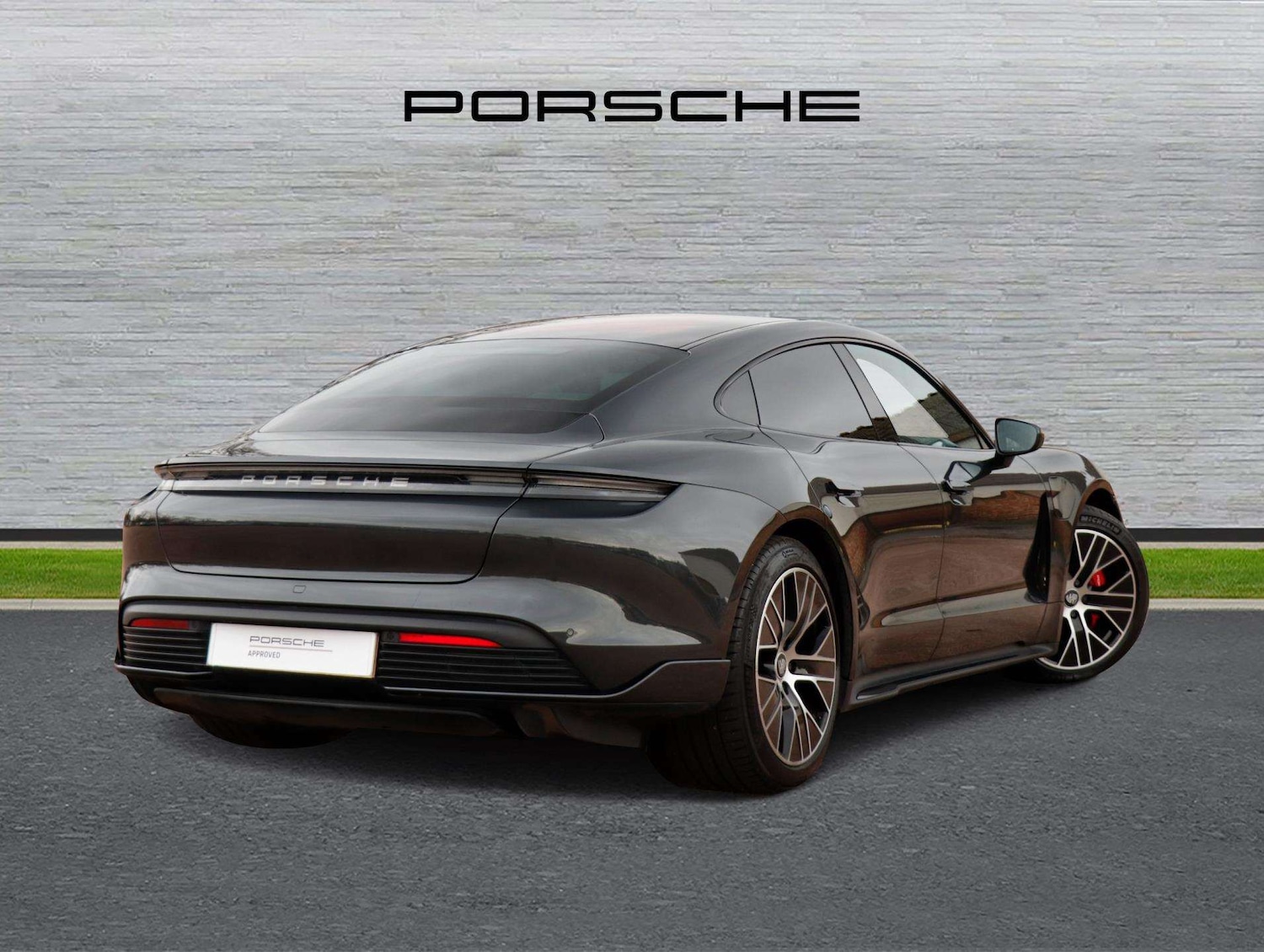 Used Porsche Taycan 2021 for sale - 77649092: Photo 3