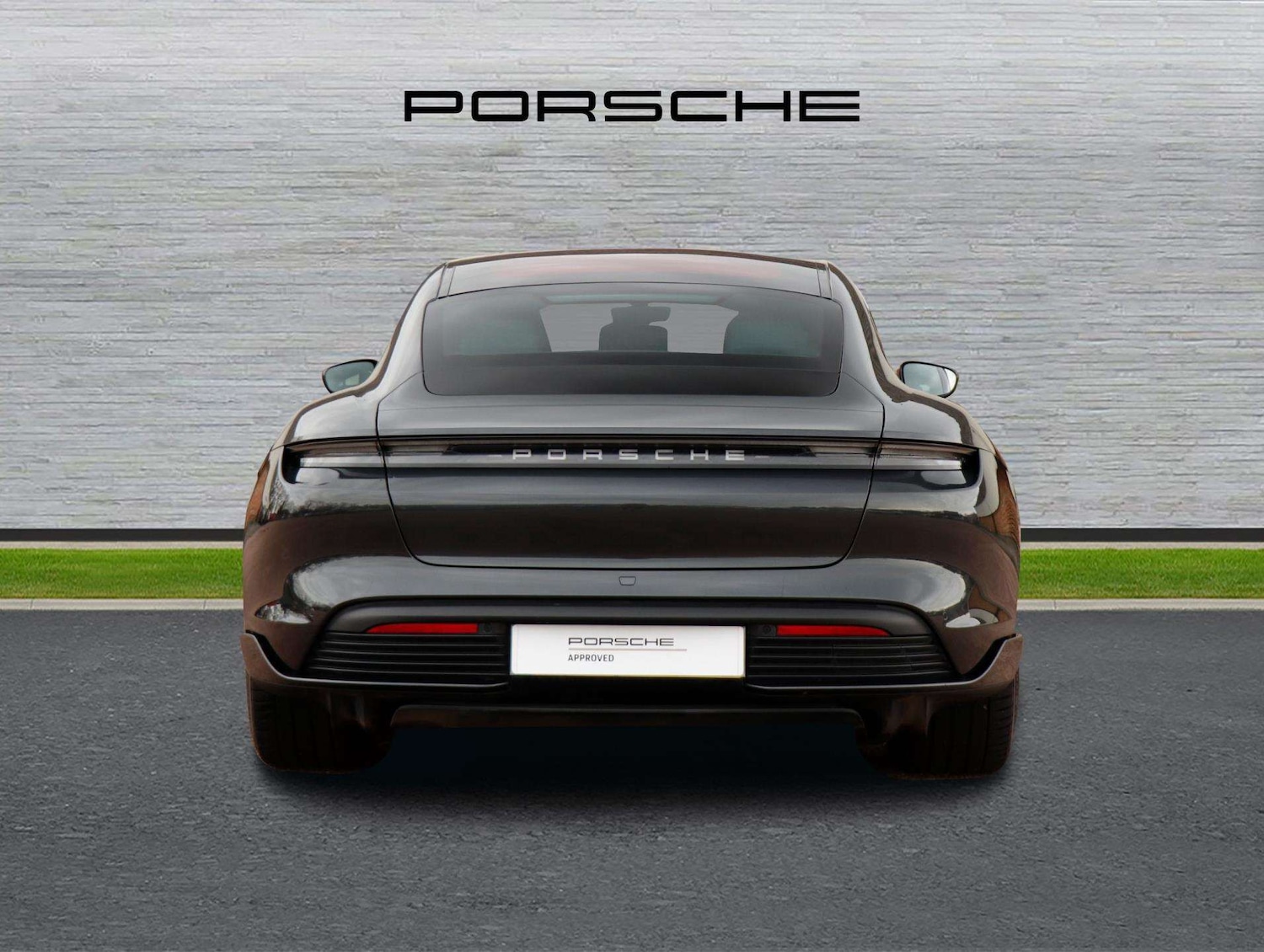 Used Porsche Taycan 2021 for sale - 77649092: Photo 4