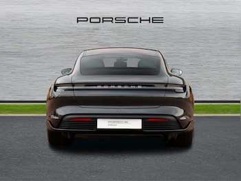 Used Porsche Taycan 2021 for sale - 77649092: Photo