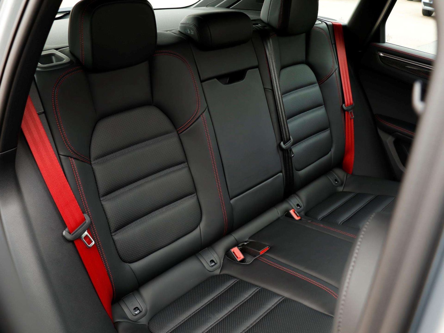 Used Porsche Macan 2023 for sale - 76156068: Photo 29