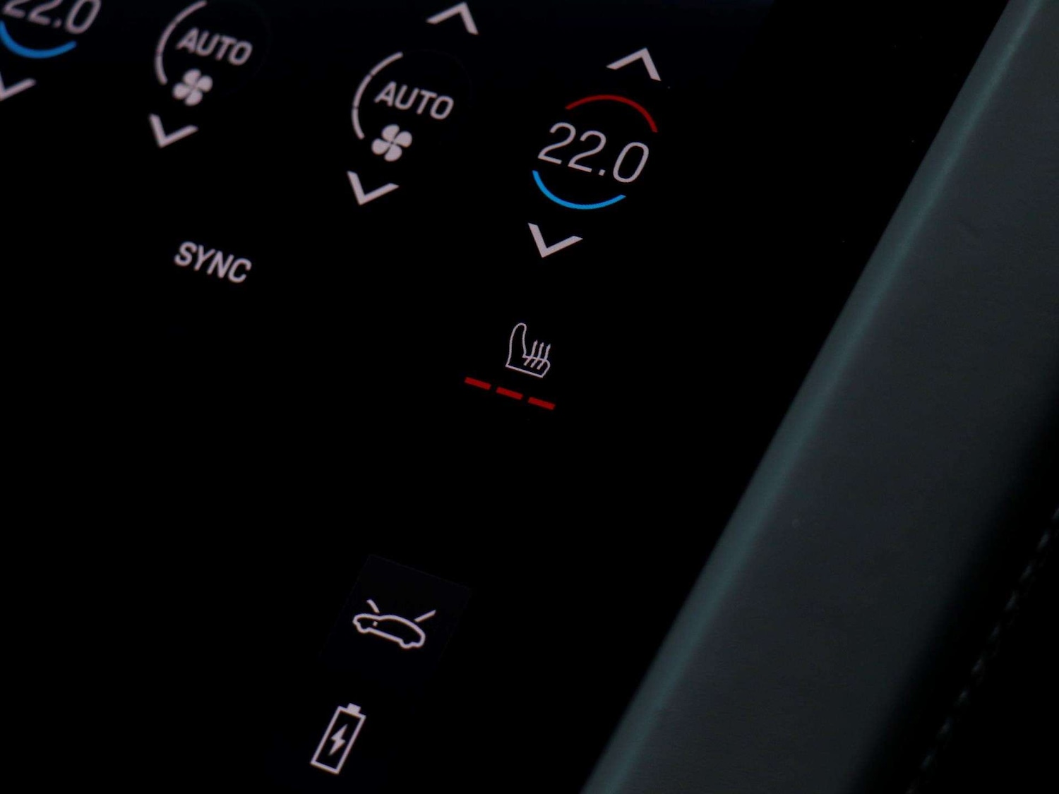 Used Porsche Taycan 2023 for sale - 77076504: Photo 17