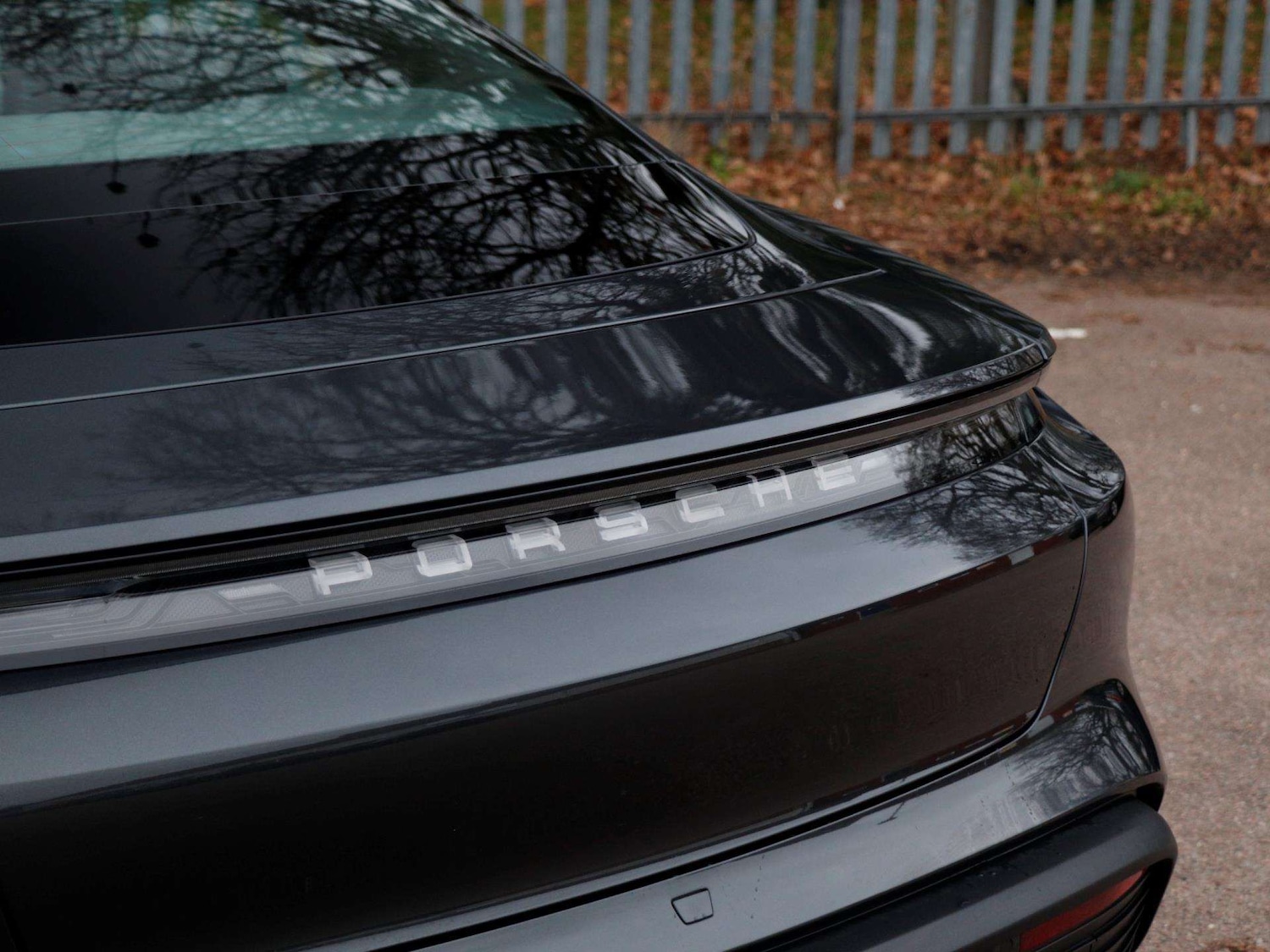 Used Porsche Taycan 2023 for sale - 77076504: Photo 25