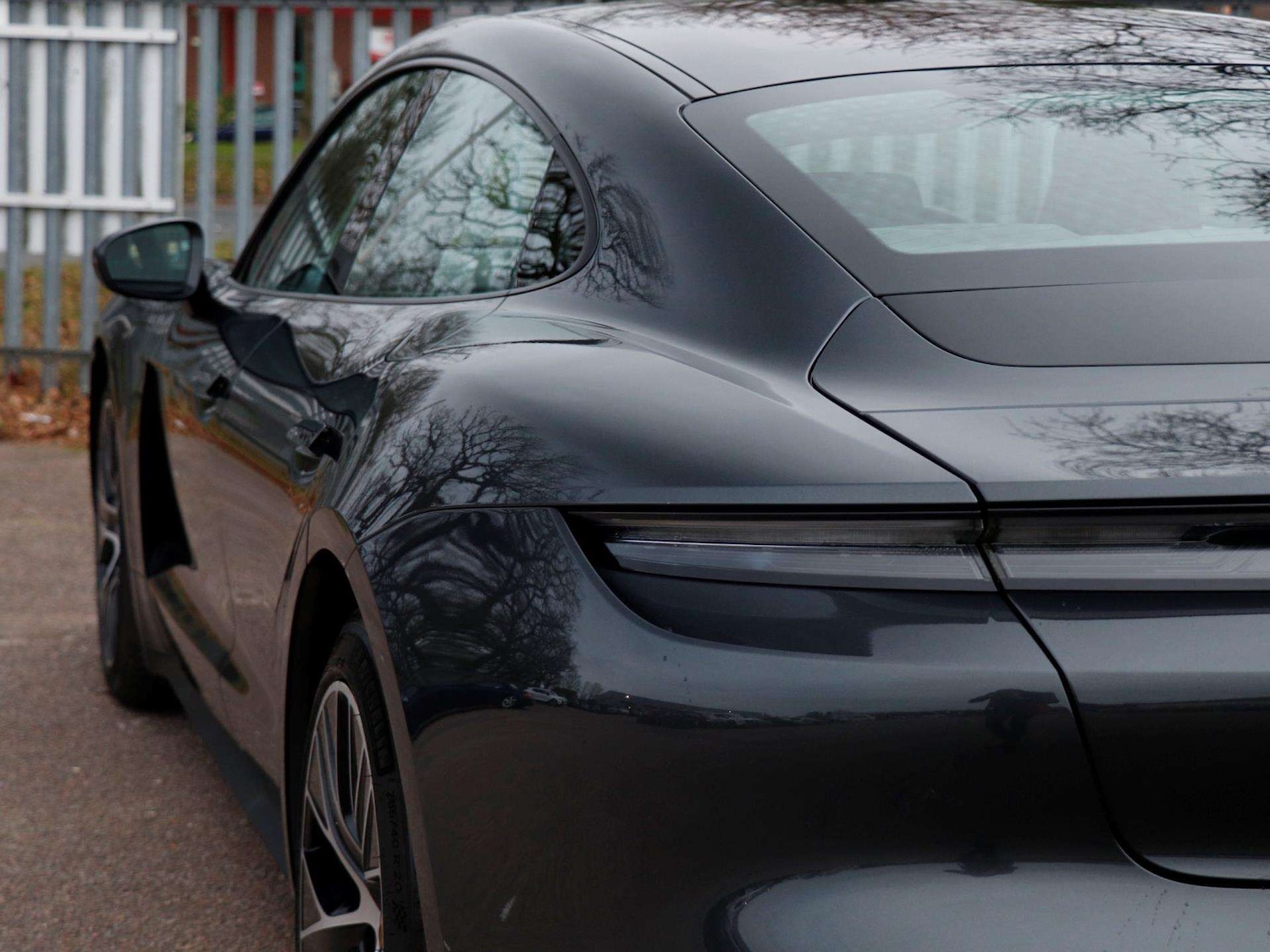 Used Porsche Taycan 2023 for sale - 77076504: Photo 26