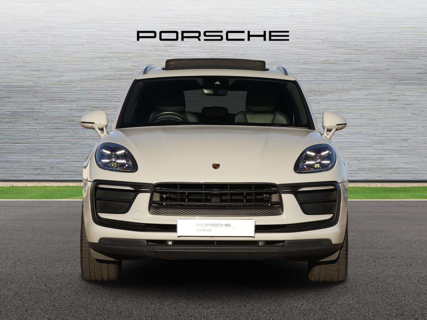 Used Porsche Macan 2022 for sale - 77928379: Photo 8