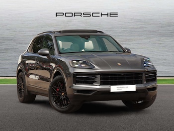 Used Porsche Cayenne 2023 for sale - 79065213: Photo