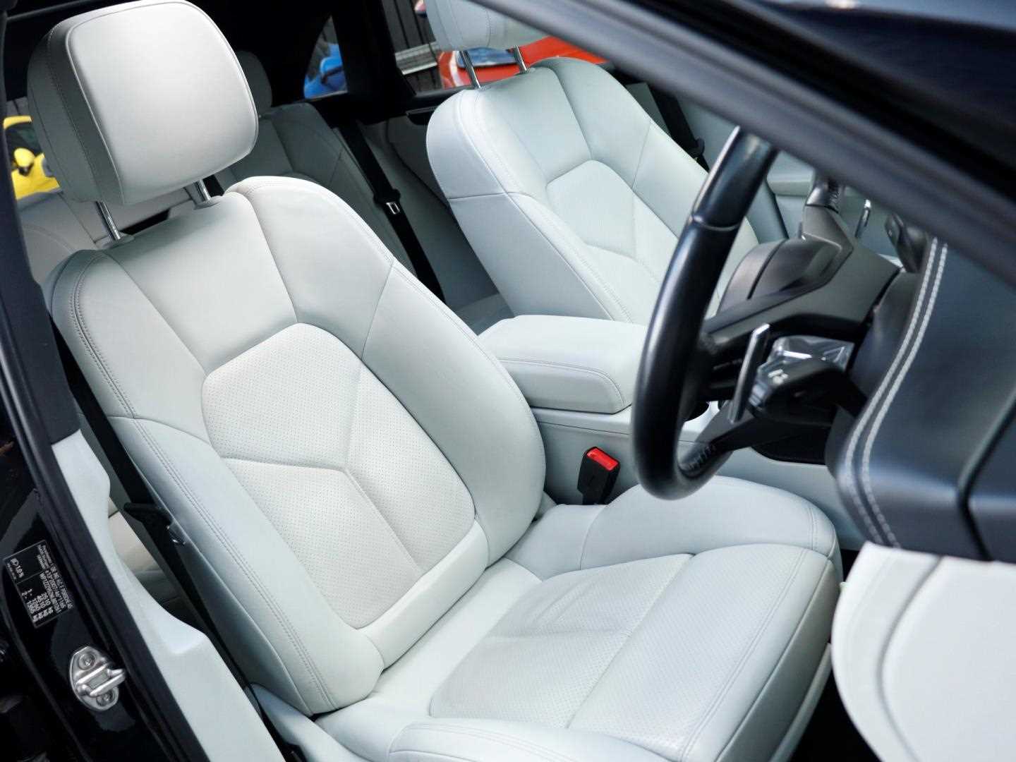 Used Porsche Macan 2022 for sale - 78052235: Photo 24