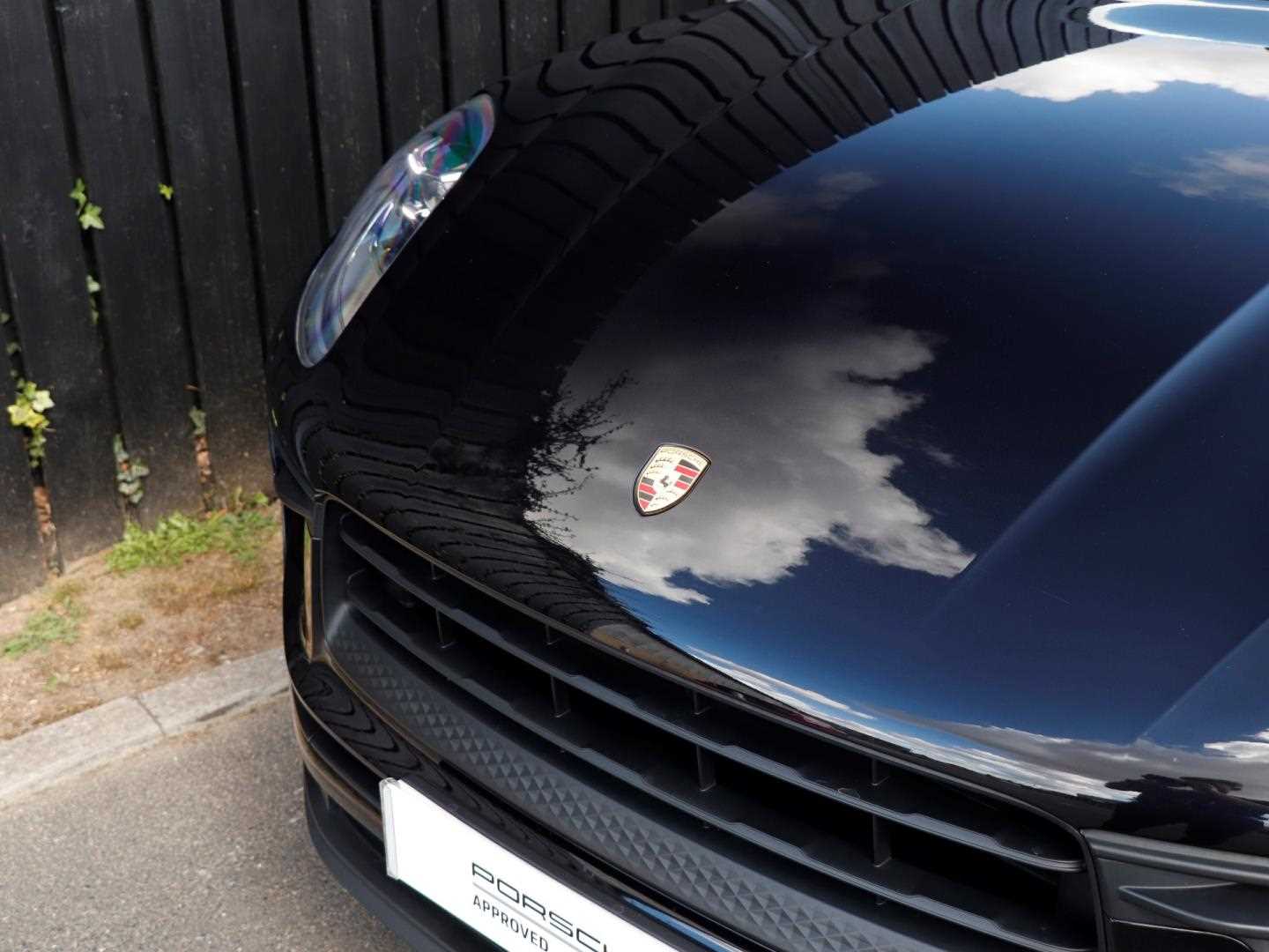 Used Porsche Macan 2022 for sale - 78052235: Photo 34