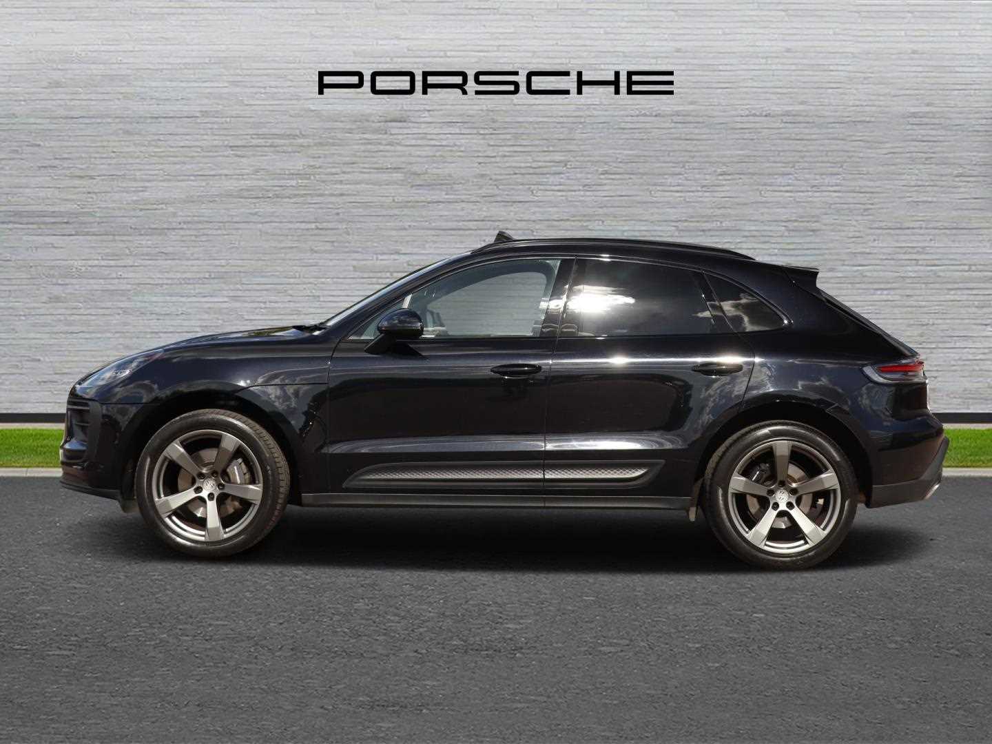 Used Porsche Macan 2022 for sale - 78052235: Photo 6