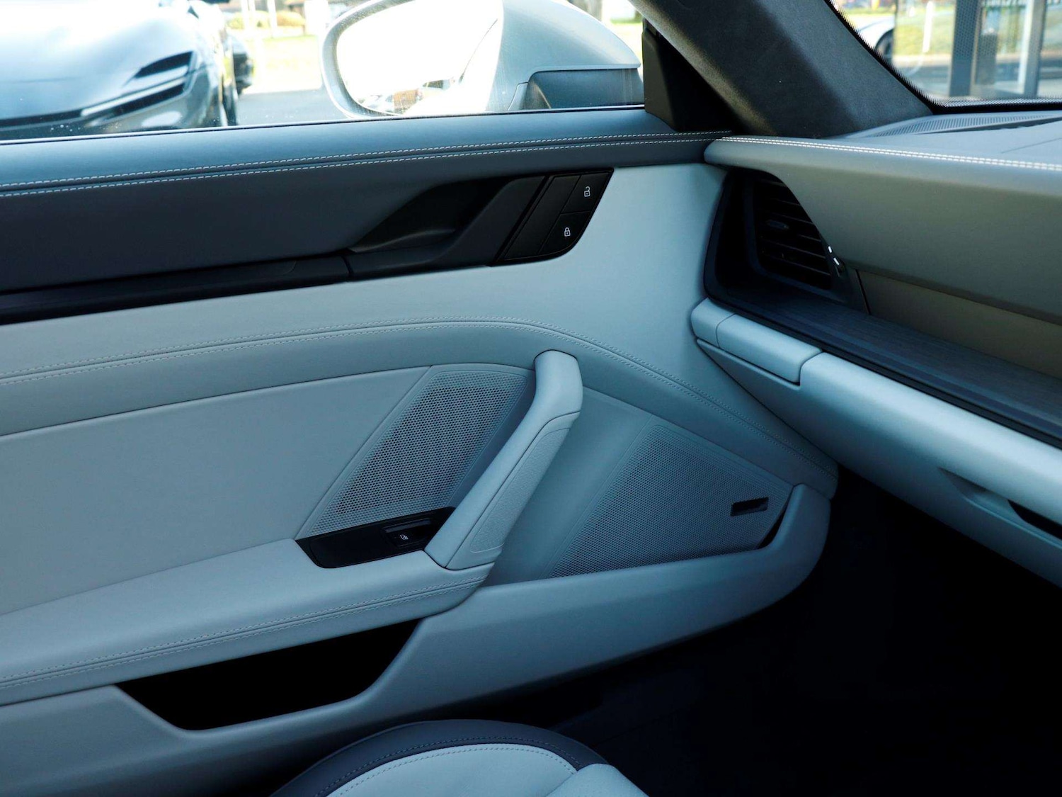 Used Porsche 911 2024 for sale - 77219509: Photo 23