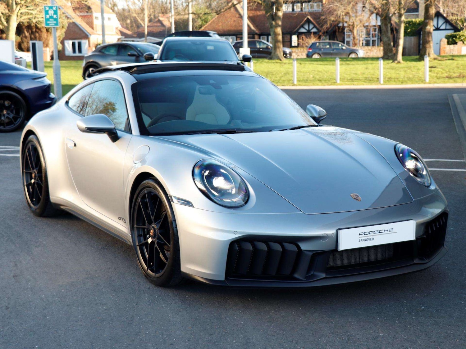 Used Porsche 911 2024 for sale - 77219509: Photo 35